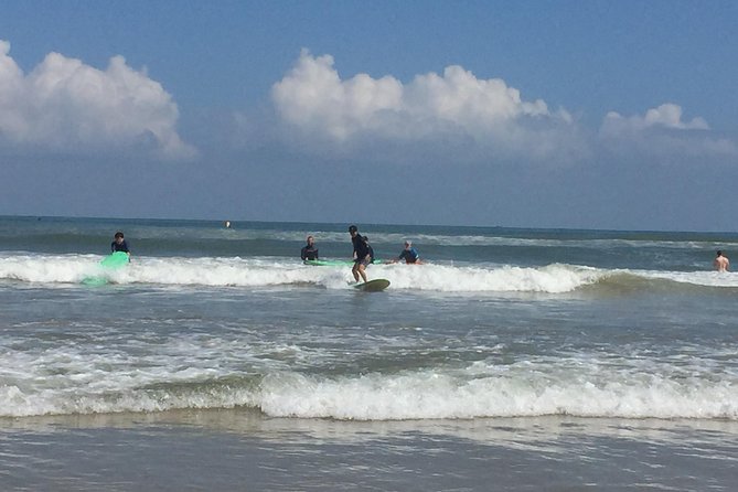 Surfboards rental on My Khe Beach - What the four-hour session is likely to feel like