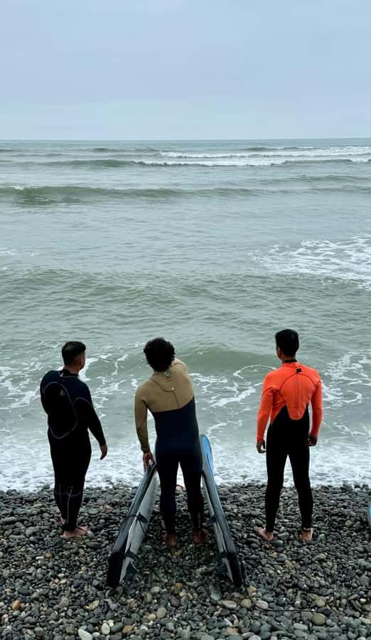 Surfing experience in Lima - What the $44 price actually covers
