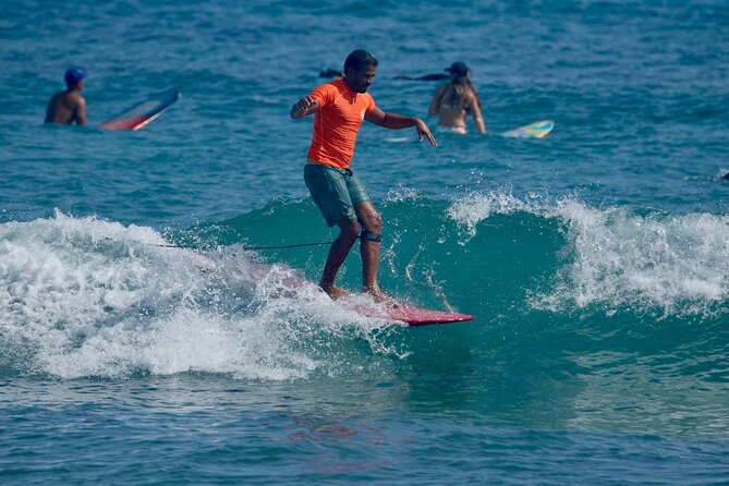 Surfing lesson at beautiful beach Playa Encuentro - Why Playa Encuentro is the right place to learn