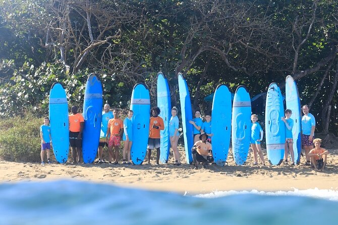 Surfing lesson at beautiful beach Playa Encuentro - Orlando, Daniel, and the value of close instruction