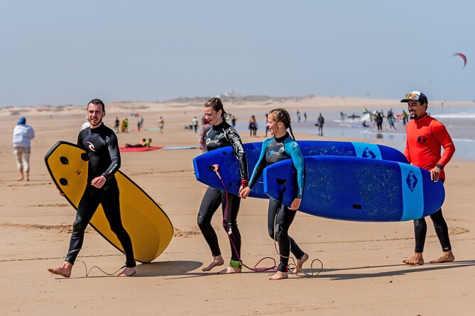 Surfing lessons in Essaouira - Equipment and Changing Facilities at Rue Lalla Hasna
