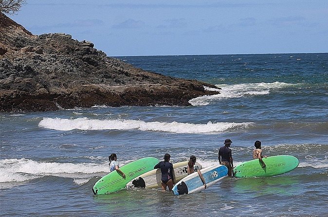 Surfing Lessons La Lancha - Private coaching with Julio