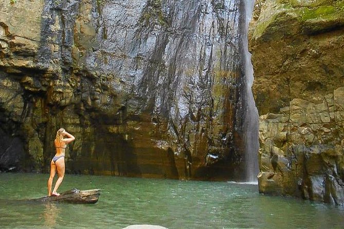 Tamanique Waterfalls tour from Surf City - From El Tunco to Tamanique in 25 minutes
