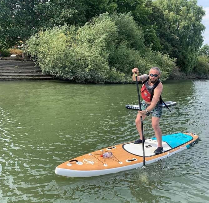 Teddington: Paddleboard Experience on the Thames - Starting beside The Anglers in Teddington