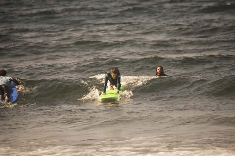 Tenerife / Playa de las Americas Surf lessons All levels - Choosing between group, semi-private, and private lessons