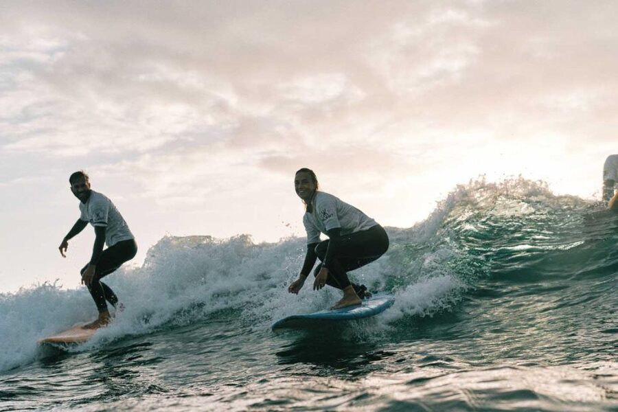 Tenerife: Surfboard and Surf equipment Rental - A full day instead of a rushed session