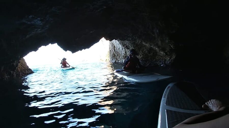 Tossa de Mar: Guided Route in Paddle Surfing&Coves and Caves - Starting from Platja de la Mar Menuda