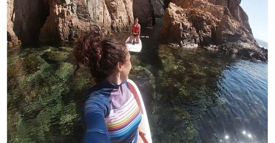 Tossa de Mar: Guided Route in Paddle Surfing&Coves and Caves - The support boat and what it means for safety