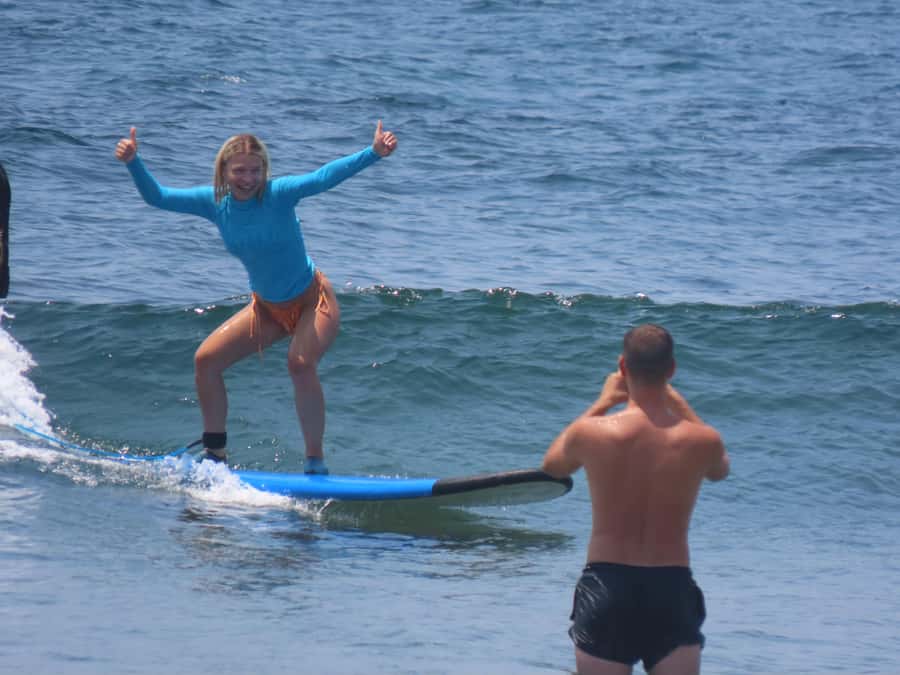 Uluwatu: Beginner & Intermediate Surf Lesson with Equipment - Where you surf depends on the day