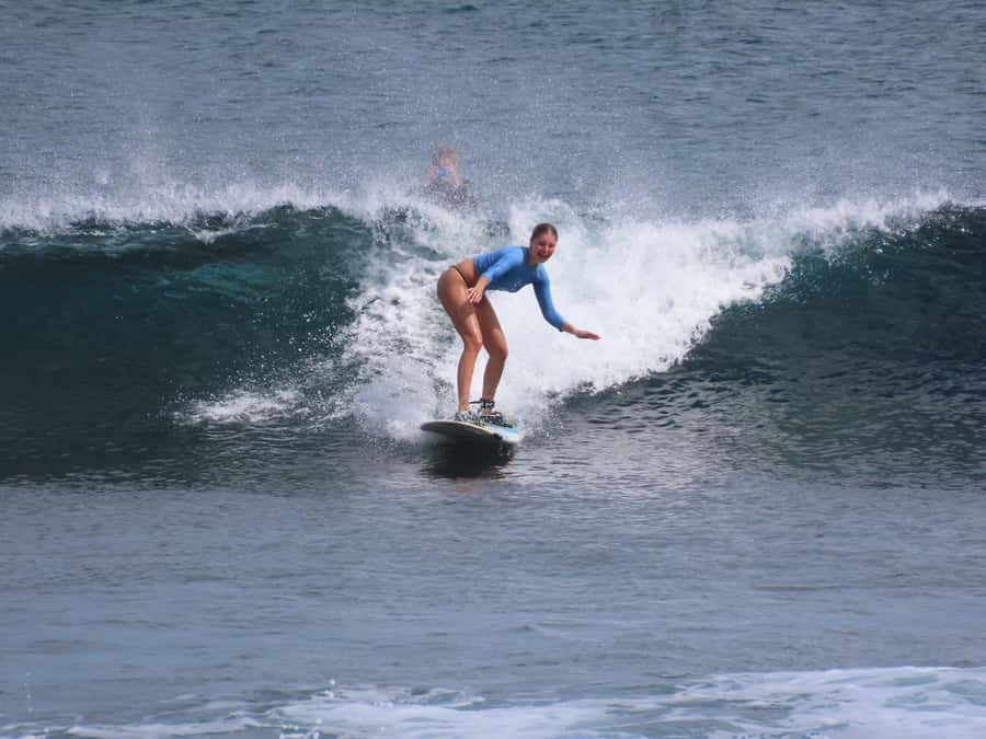 Uluwatu: Private Surf Lesson with Surf Photos & Videos - What happens during the two-hour session