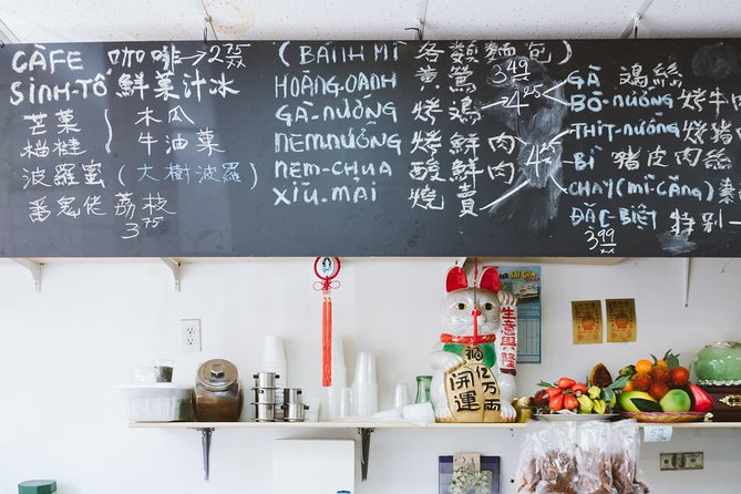 Under the Surface of Montreal's Chinatown: Guided Food Walking Tour - How the price compares with the experience