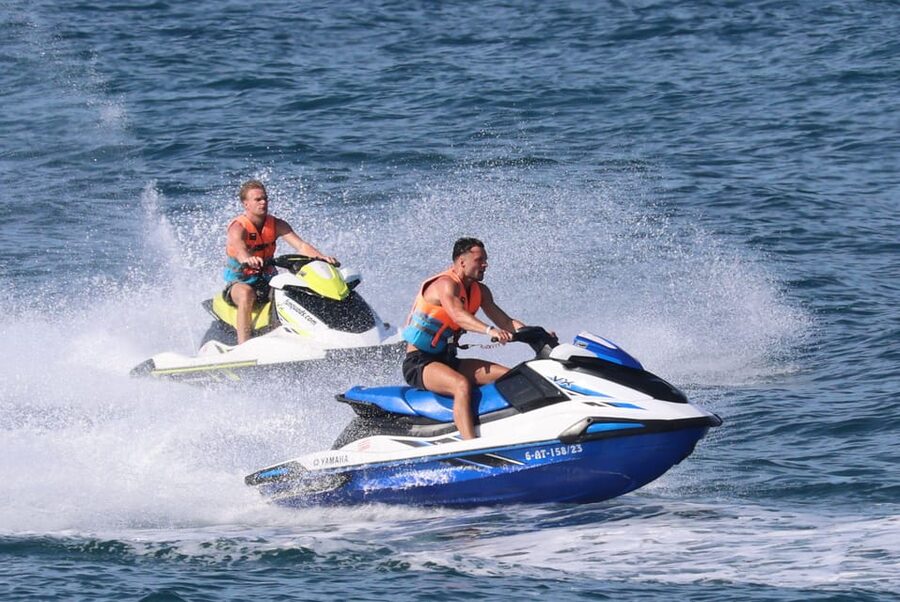 Valencia: Excursión en Moto de Agua + Paddle Surf - Choosing 30 minutes or one hour