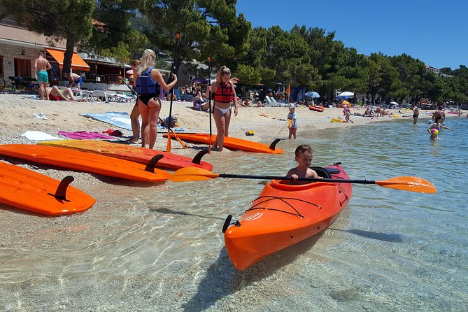 Vis sandy beach Stand Up Paddle Tour - Paddling back to Milna and judging the effort