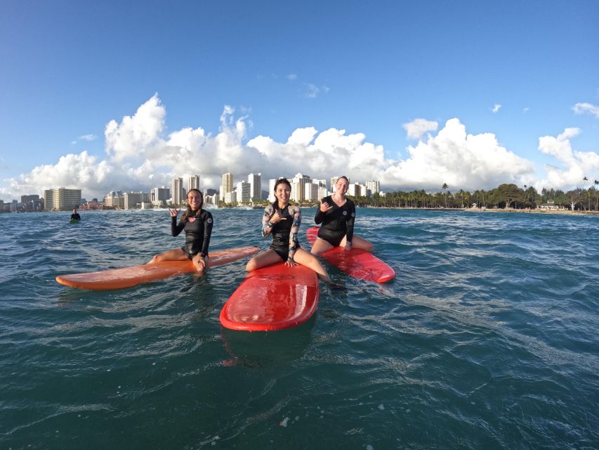 Waikiki Beach: Surf Lessons - Why Waikiki works well for beginners