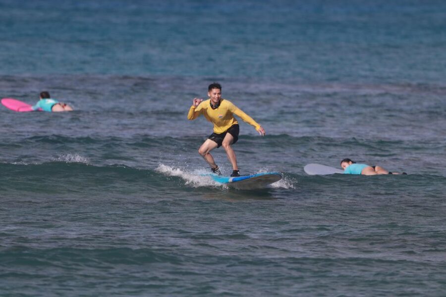 Waikiki Beach: Surf Lessons - What to bring and what not to worry about