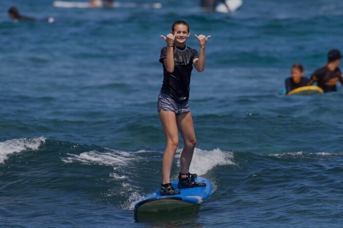 Waikiki Surf Lesson (Hawaiian Boy Surf School) - Why Waikiki works for a first surf lesson