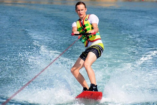 Wakeboard-Water Ski Lessons - Anthony Quinn Bay and the nearby coast