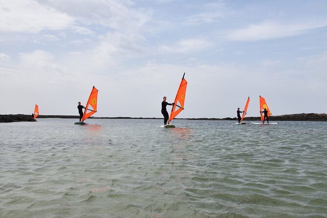 Windsurf classes in Fuerteventura - Why the small-group limit matters