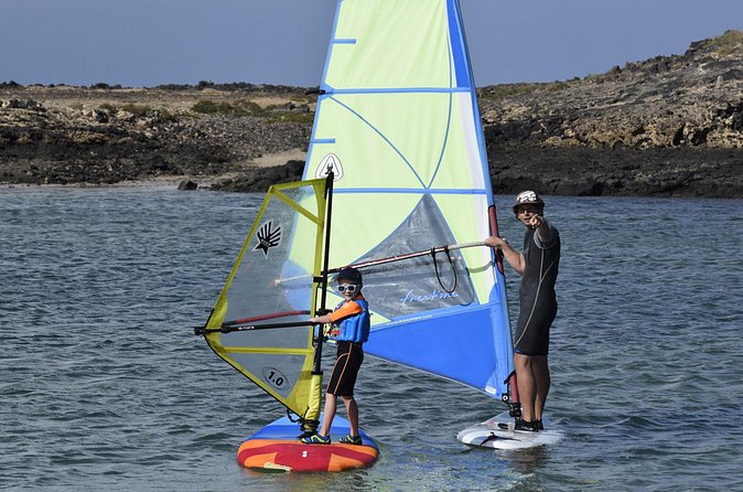 Windsurf classes in Fuerteventura - Pickup from northern Fuerteventura